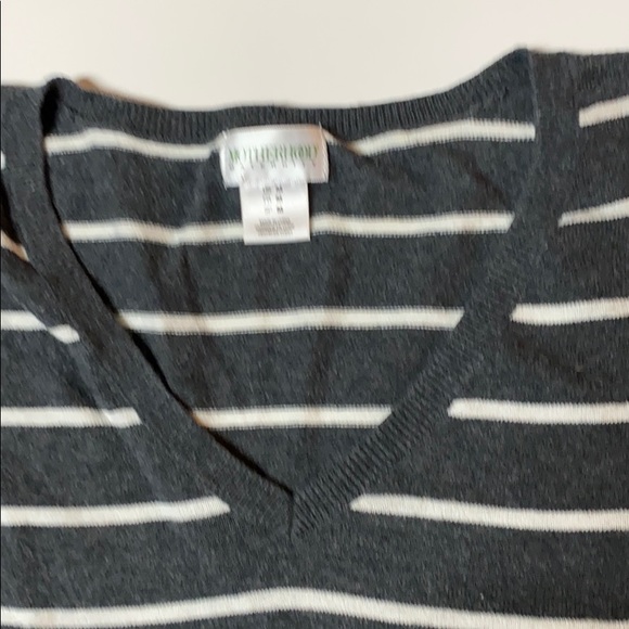 Maternity Med gray/white long sl light wt sweater - Picture 2 of 3